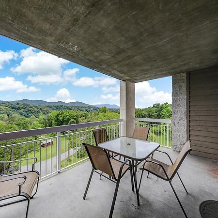 Smoky Mountain Dream Whispering Pines 641 Apartment Pigeon Forge Exterior photo